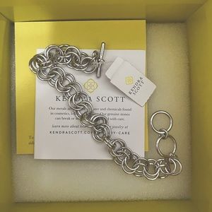 NWT Kendra Scott charm bracelet and charms
